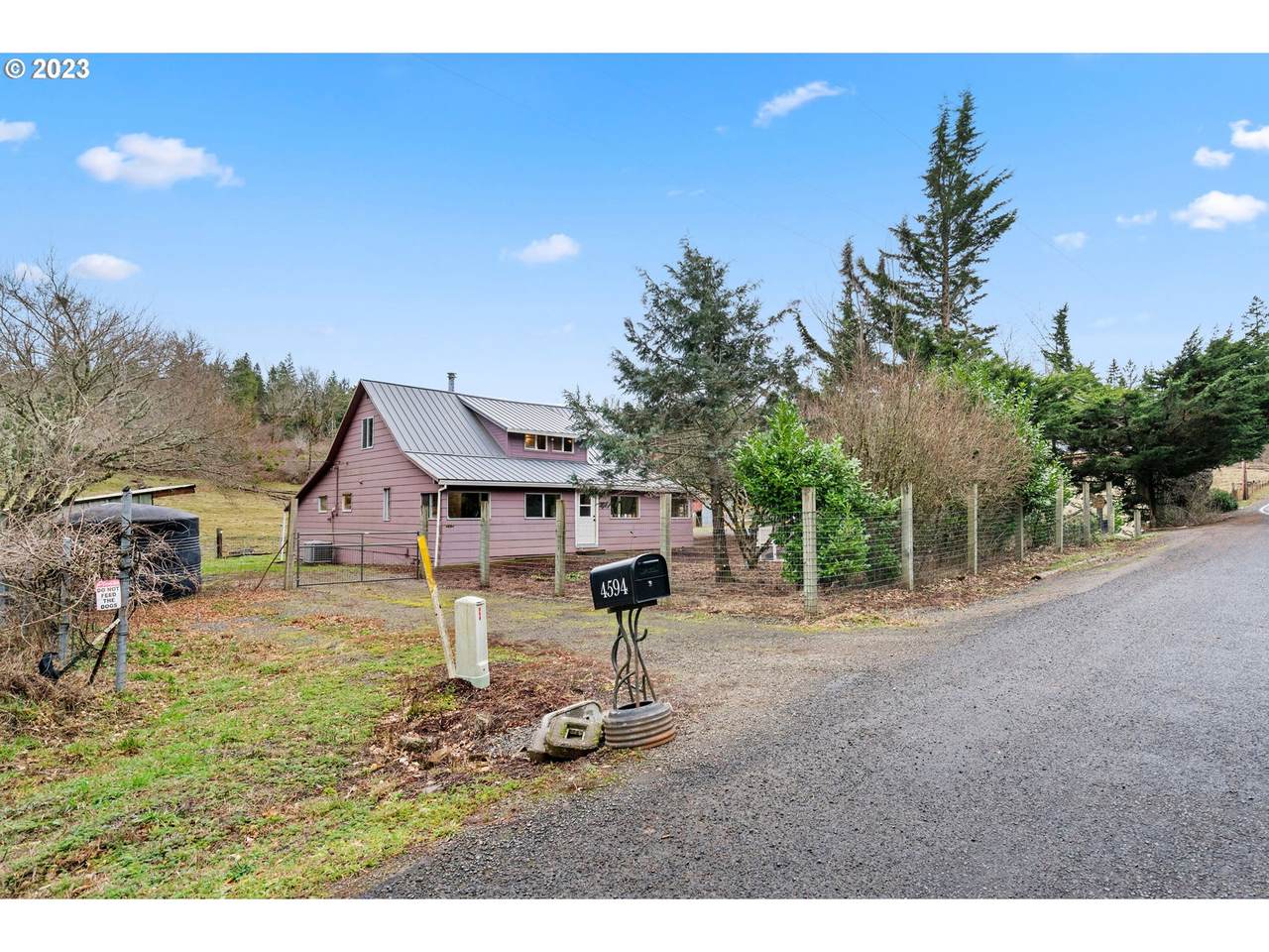 4594 Crooked Finger Rd - Photo 1