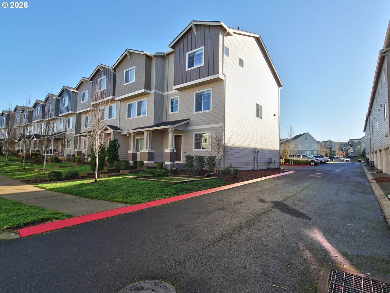 https://bt-photos.global.ssl.fastly.net/portland/1280_boomver_1_230691658-2.jpg