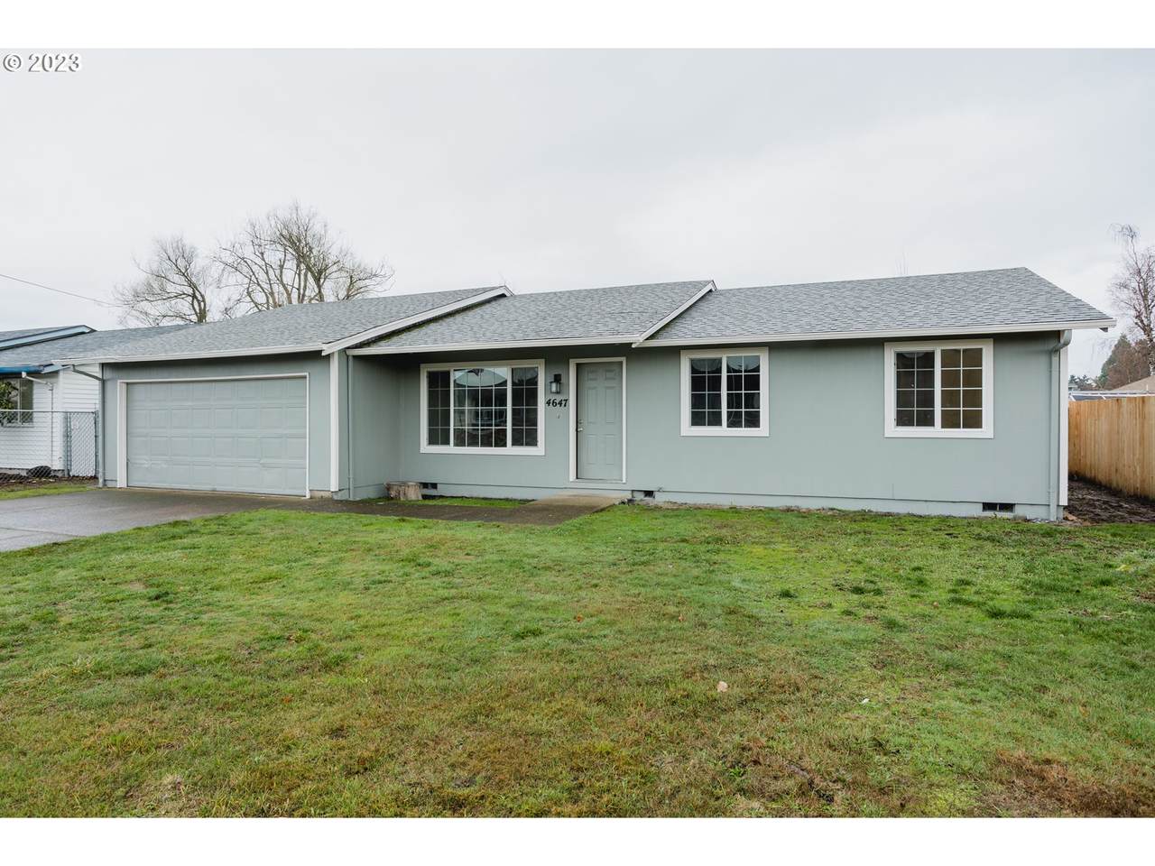 4647 Auburn Rd - Photo 1