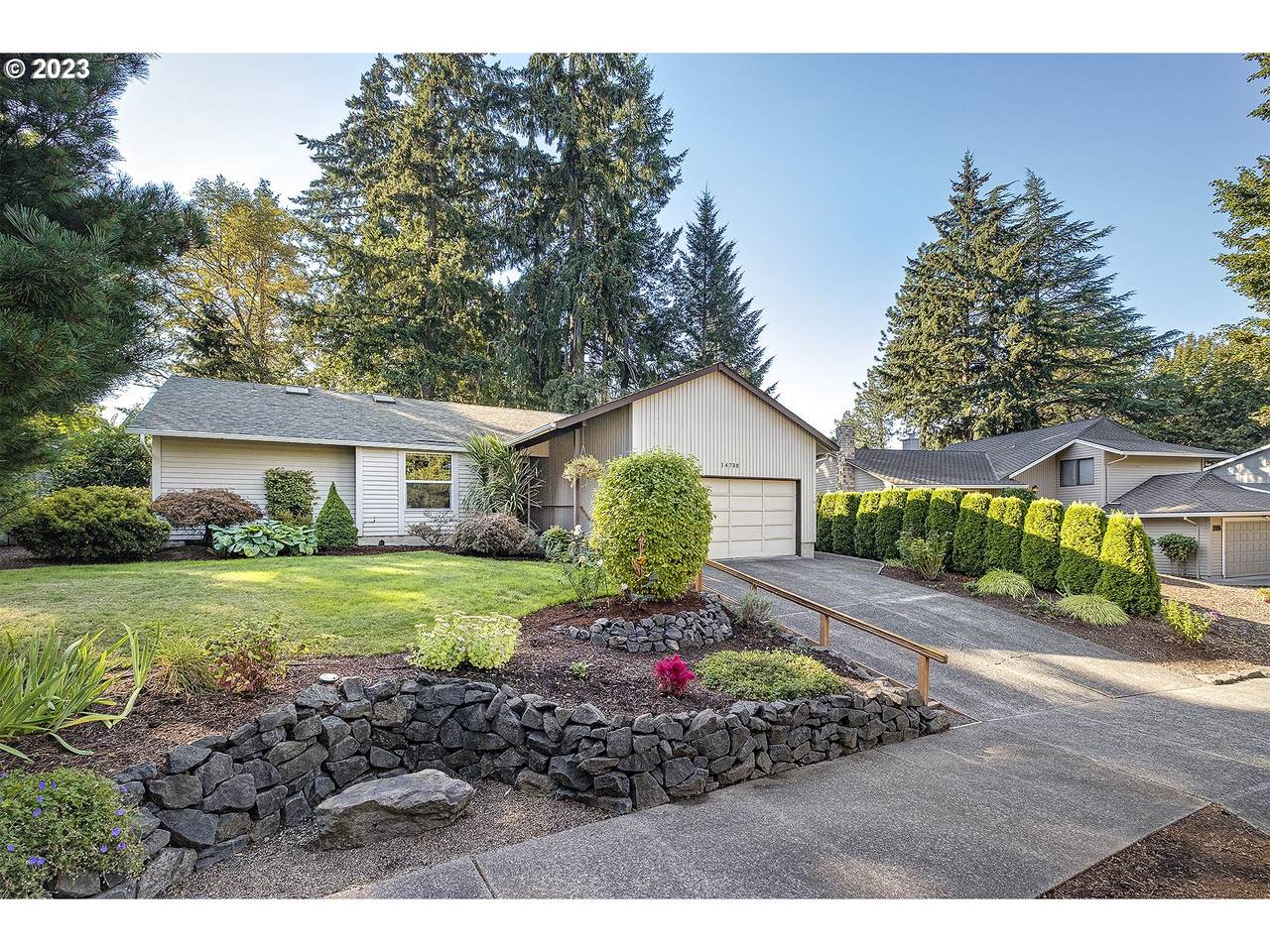 14730 Carolwood Dr - Photo 1