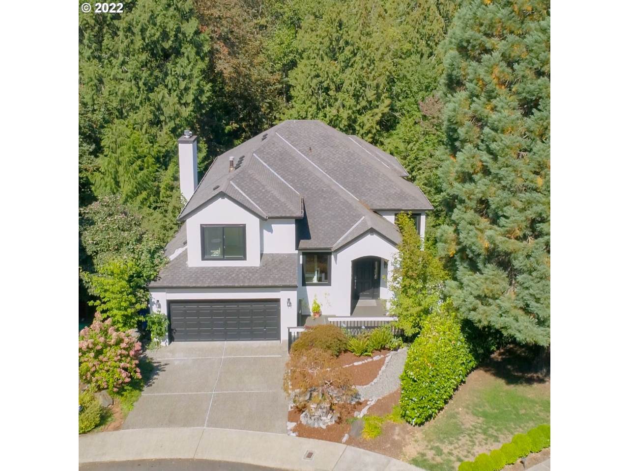 2820 Streamside Dr - Photo 1