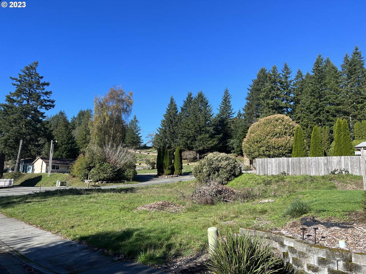 https://bt-photos.global.ssl.fastly.net/portland/1280_boomver_1_23132672-2.jpg