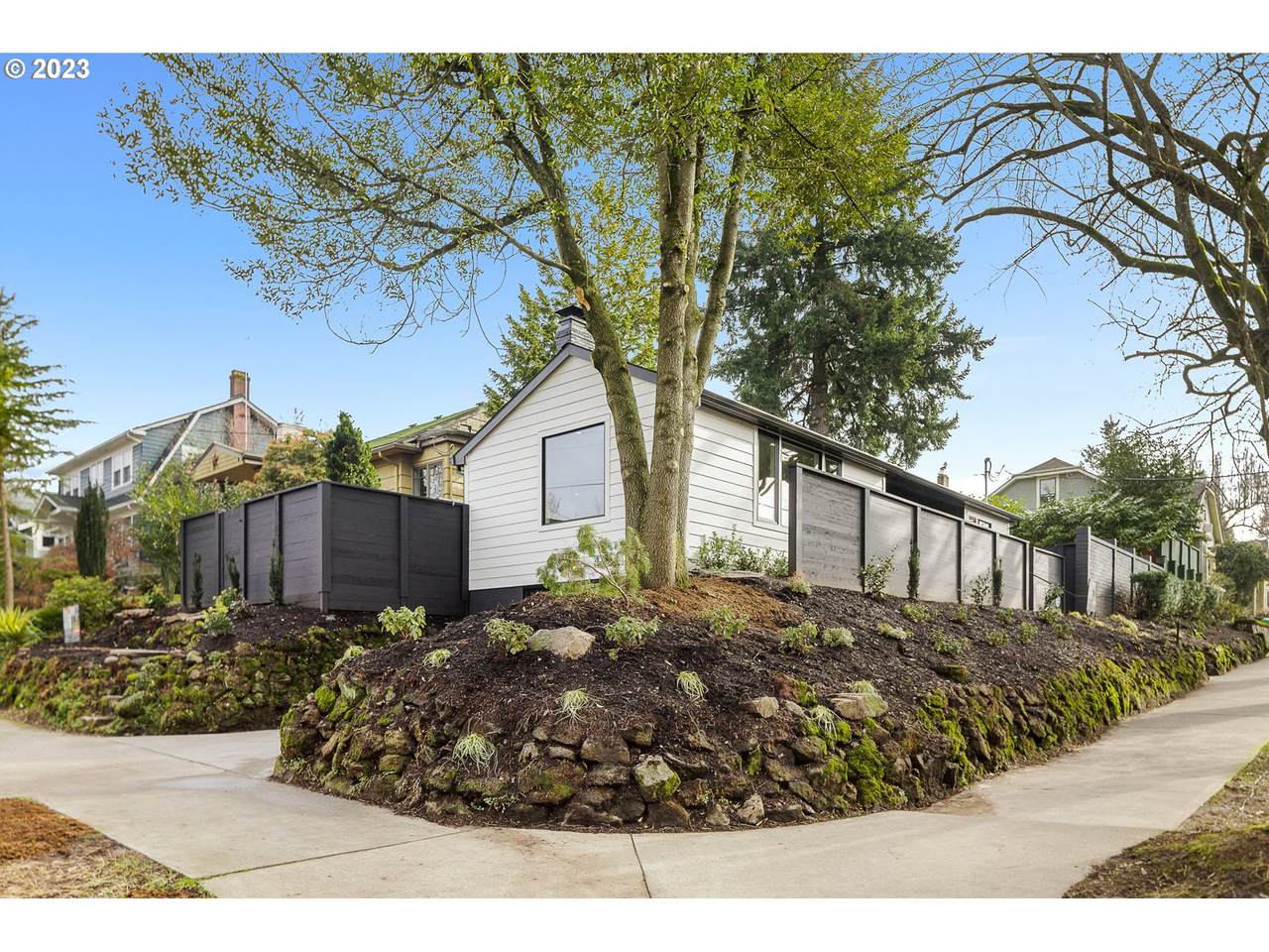 26 32ND Ave - Photo 1