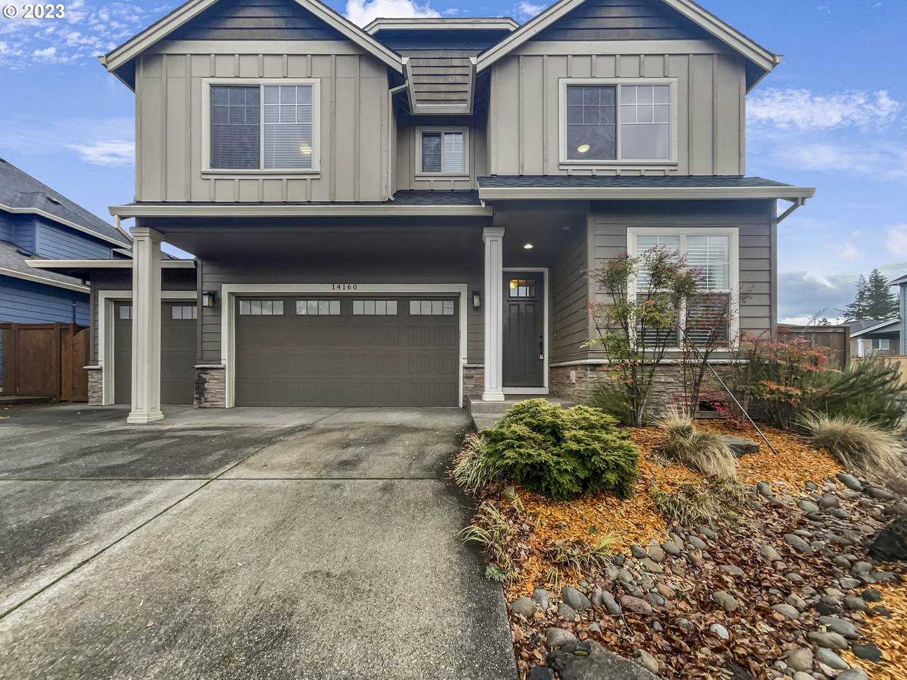 14160 156TH Ave - Photo 1
