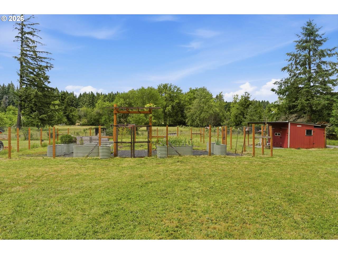https://bt-photos.global.ssl.fastly.net/portland/1280_boomver_1_231967703-2.jpg