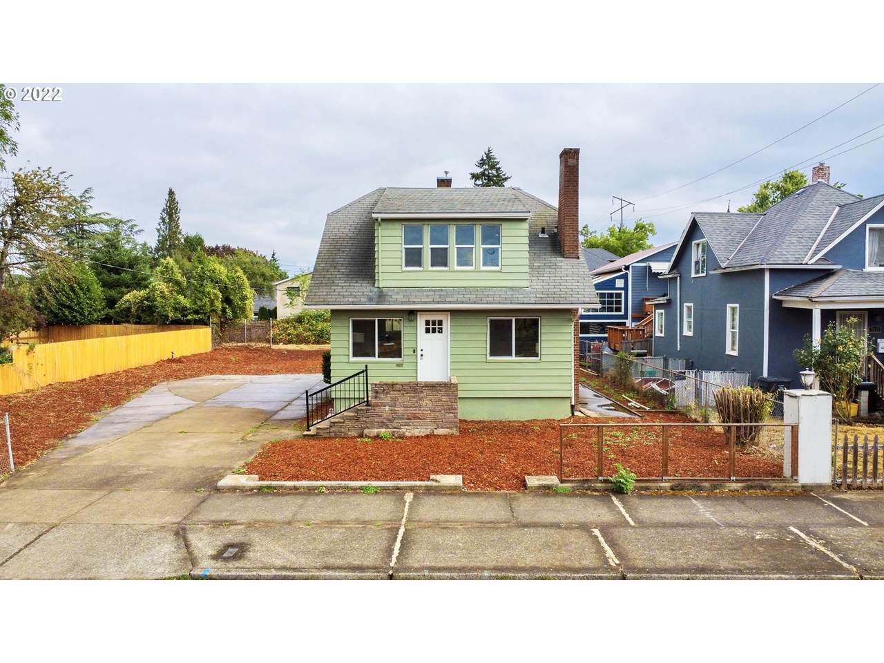 5628 65TH Ave - Photo 1
