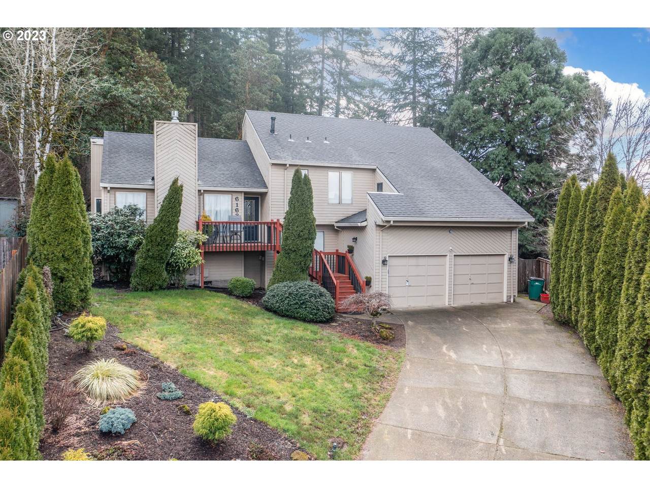 6163 162ND Pl - Photo 1