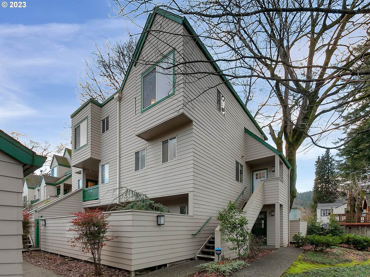 2825 Upshur St - Photo 1