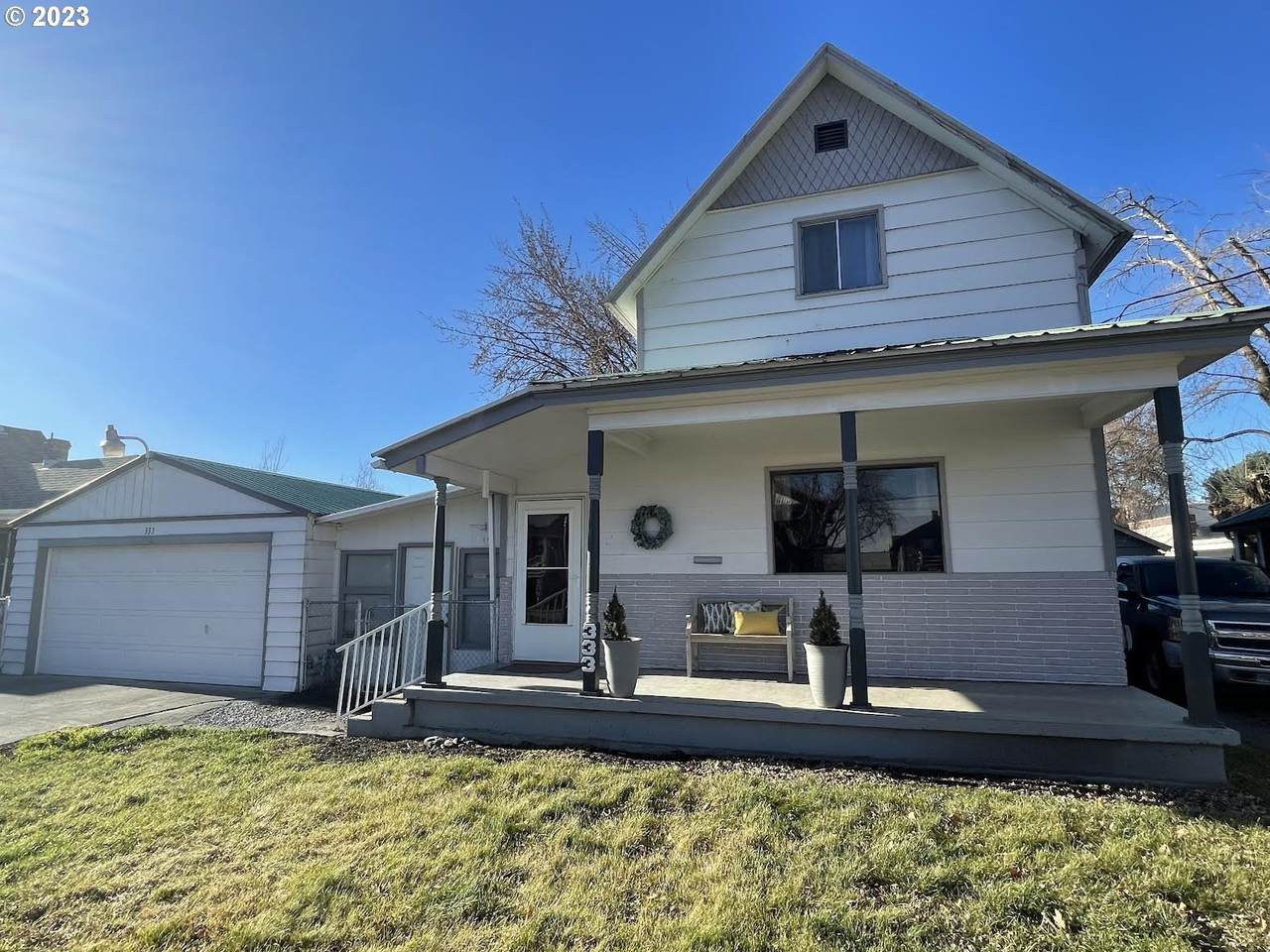 333 3RD St - Photo 1