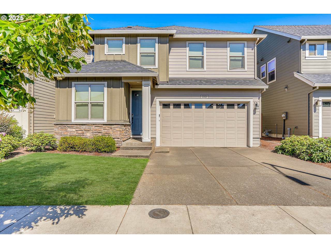 3321 Summerfield Dr - Photo 1