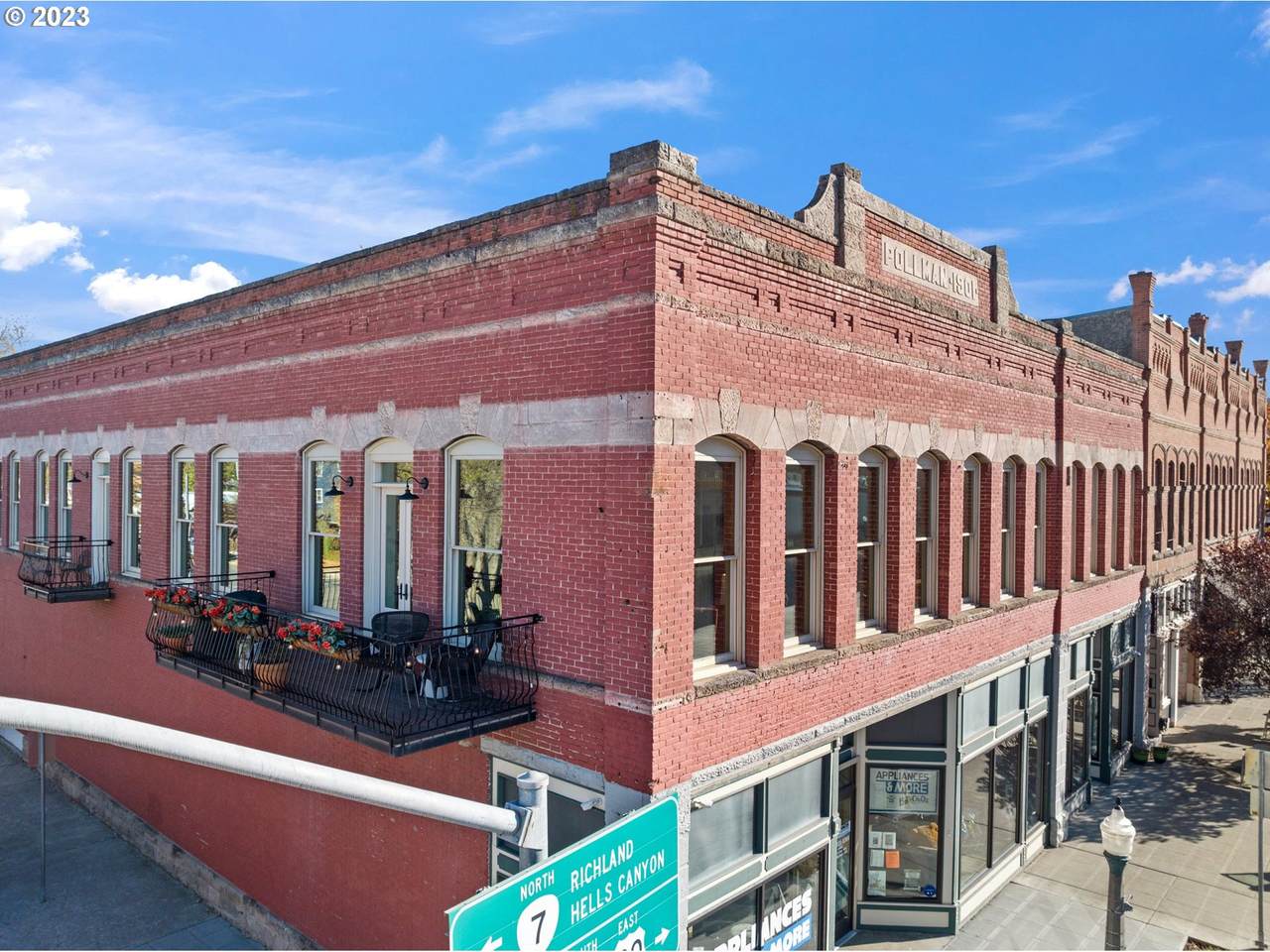 2030 Main St - Photo 1
