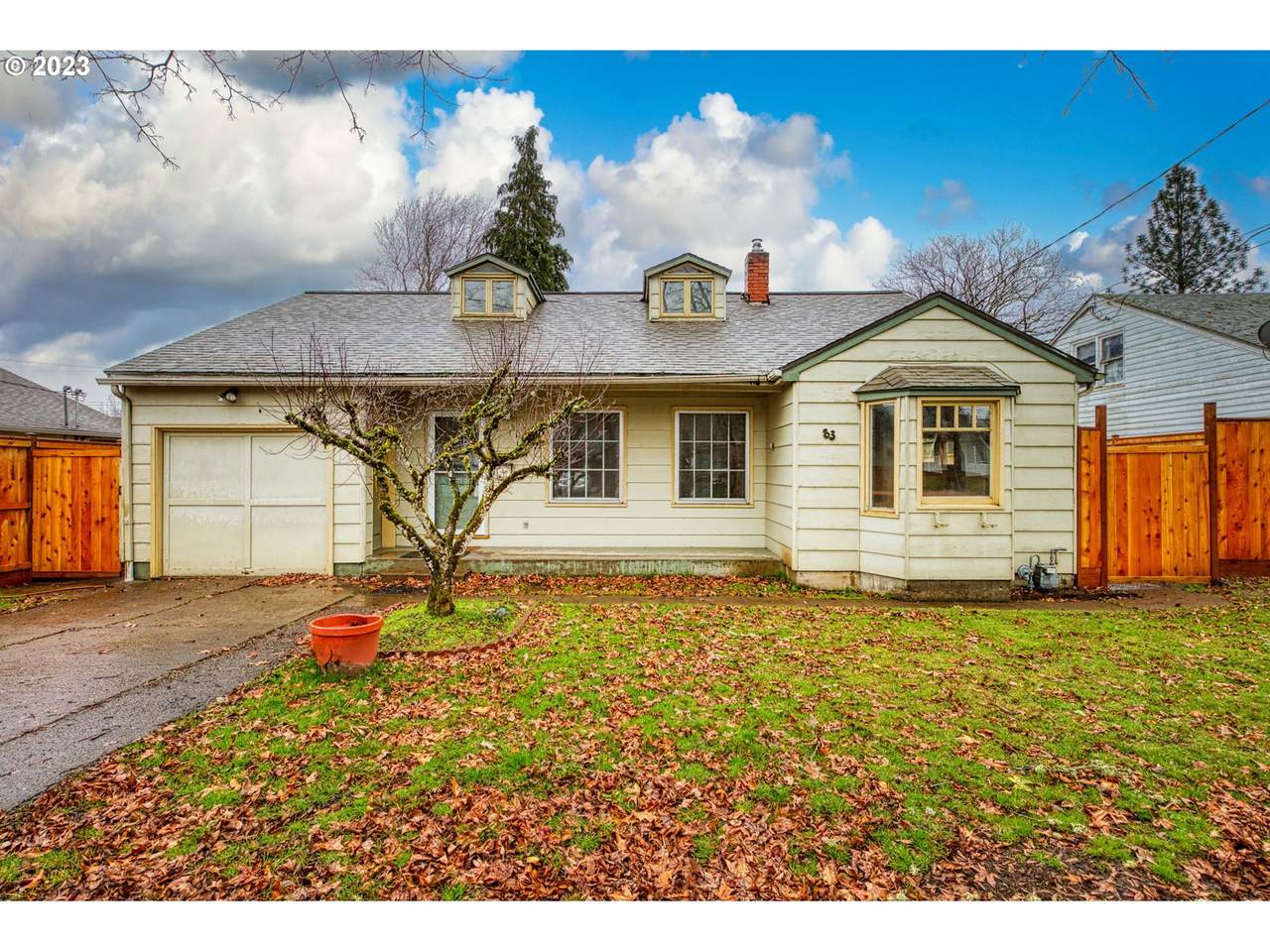 83 Adams St - Photo 1