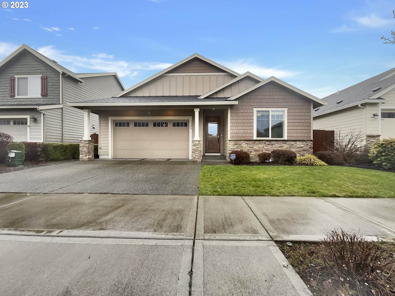 15306 105TH St - Photo 1