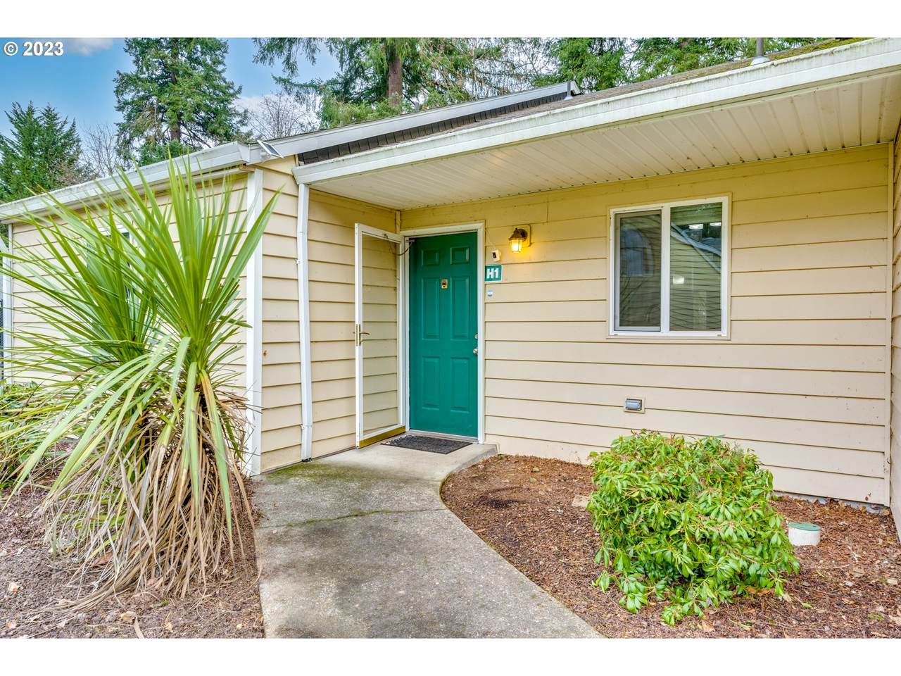 13216 Salmon Creek Ave - Photo 1