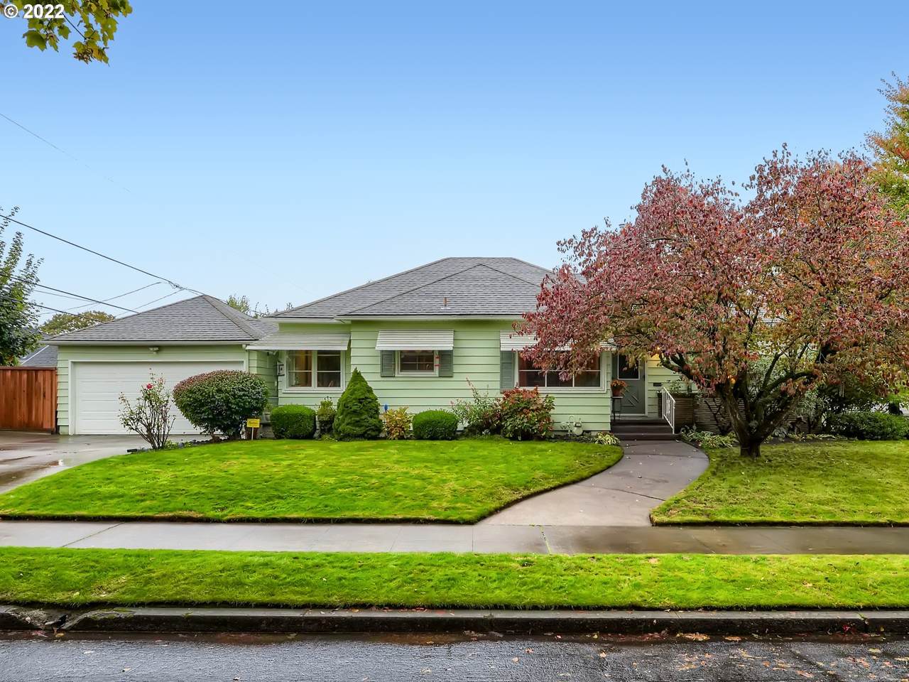 7033 Wellesley Ave - Photo 1
