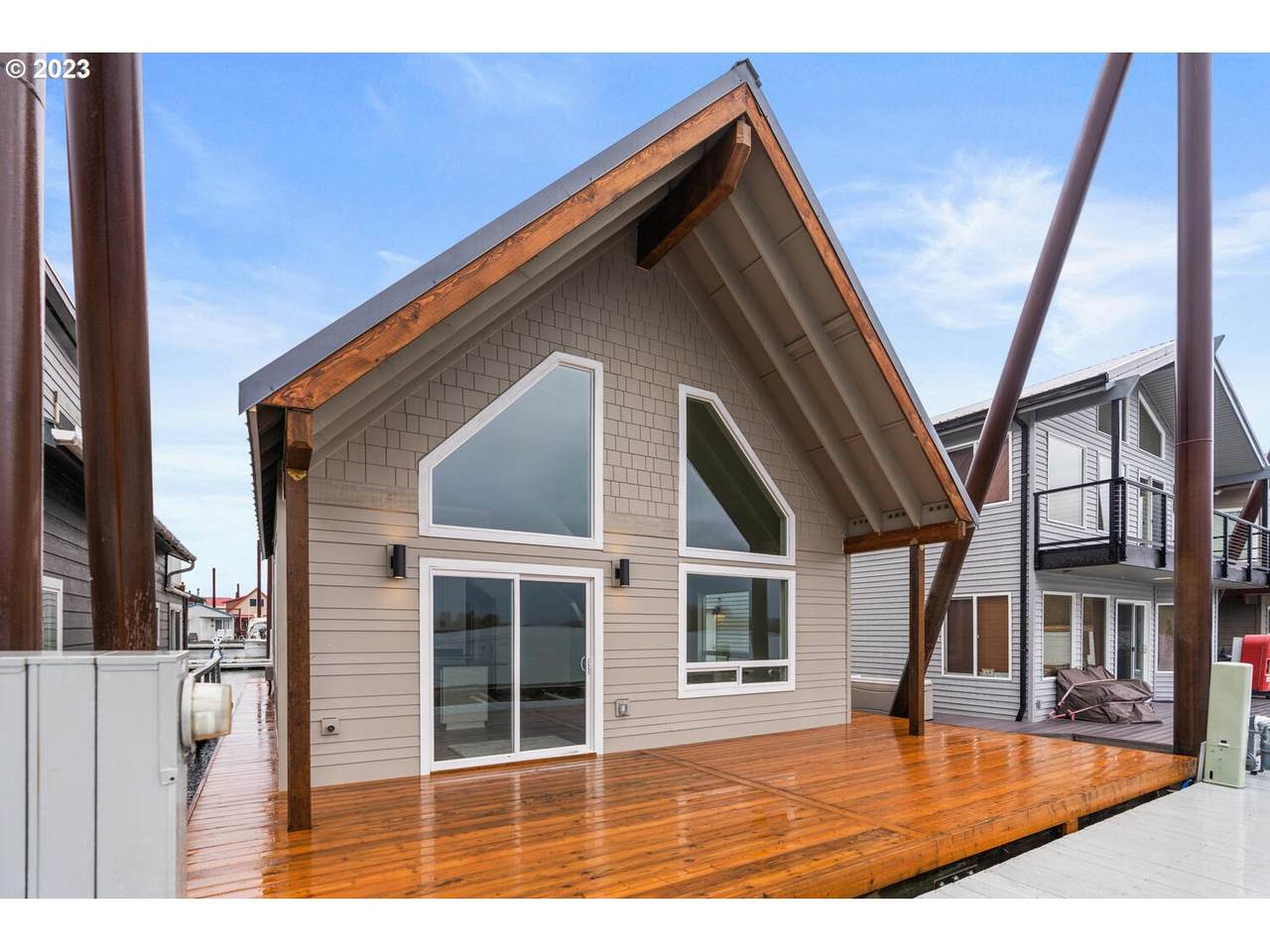 19609 Marine Dr - Photo 1