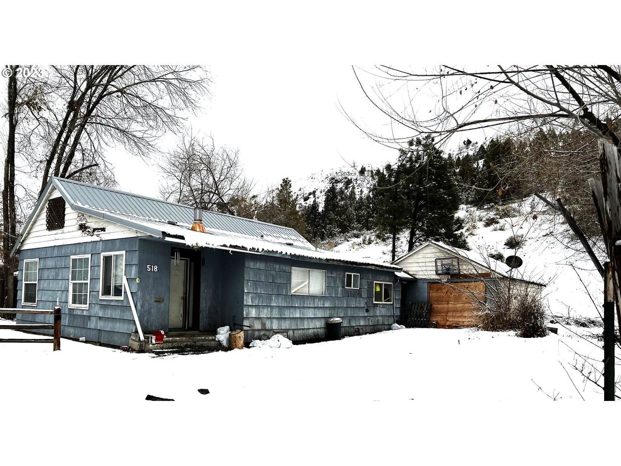 518 2ND Ave - Photo 1