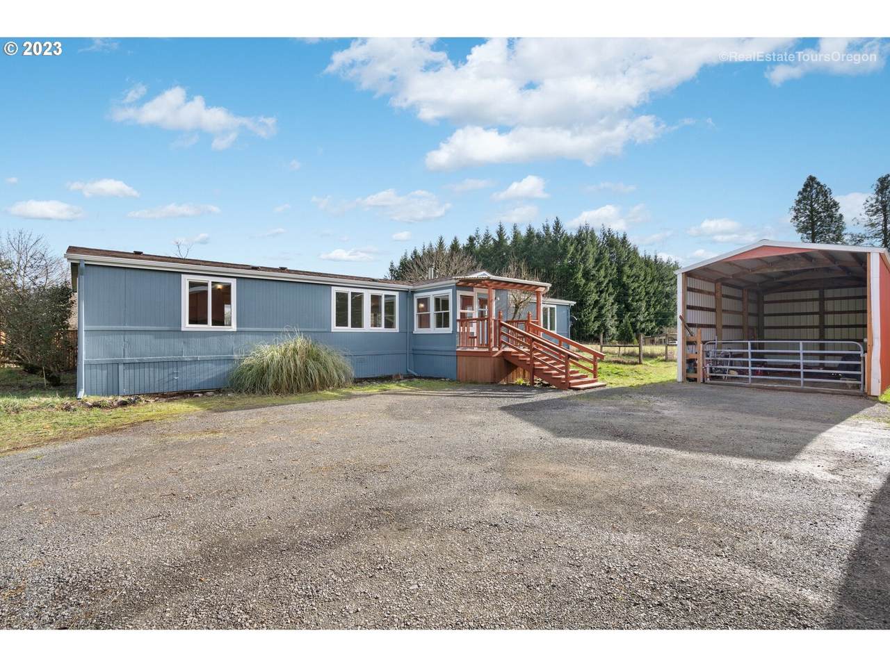 23940 Upper Highland Rd - Photo 1