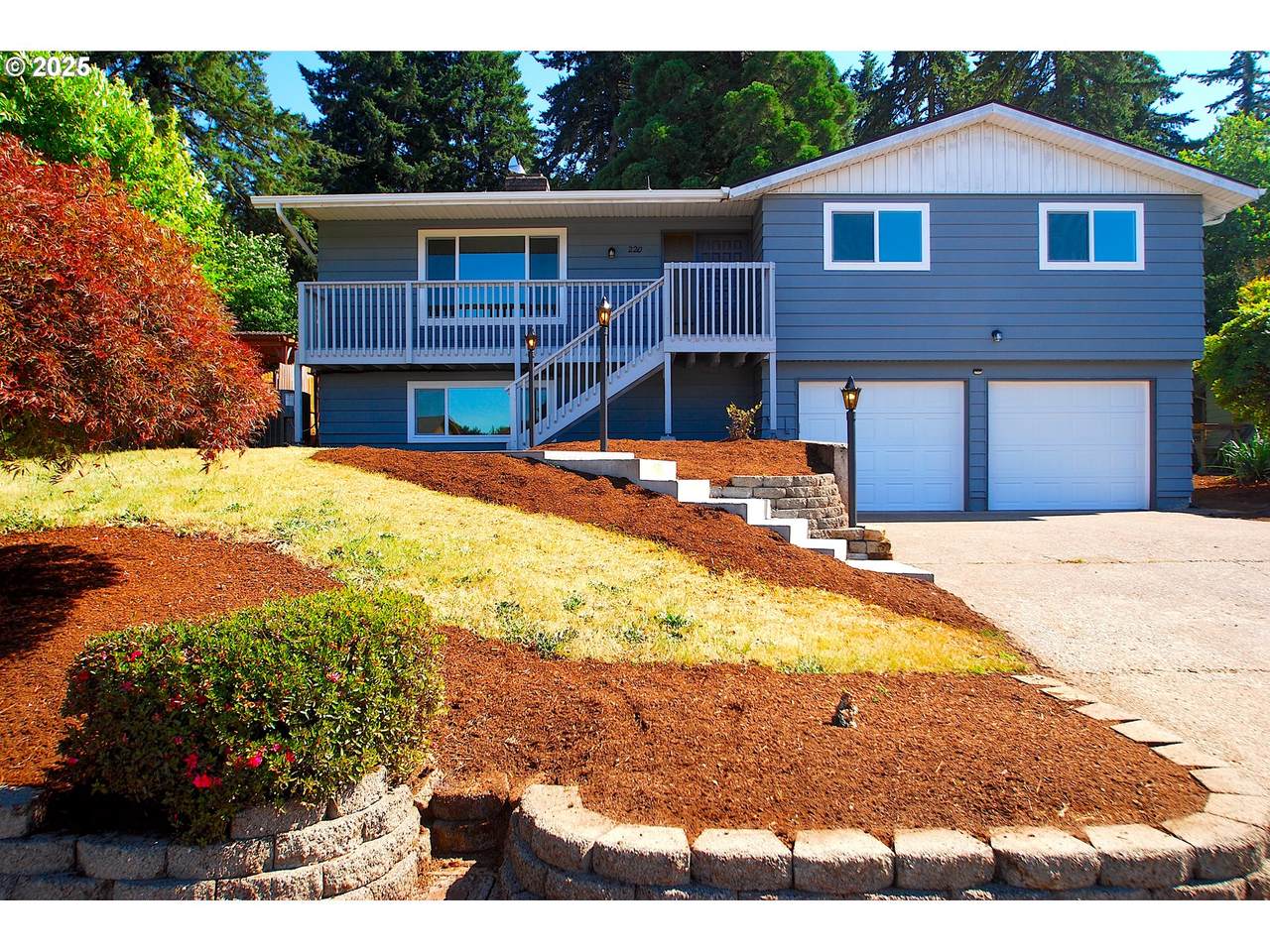 220 Kashmir Ct - Photo 1