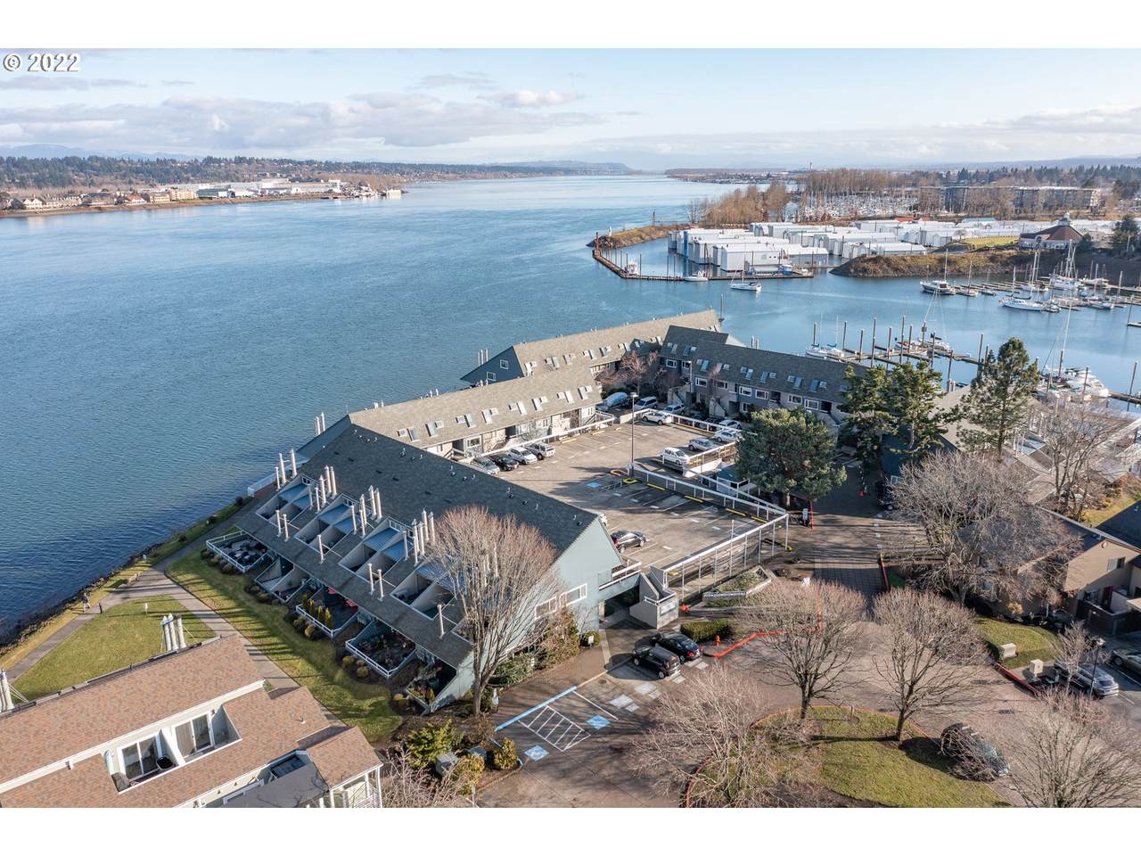 113 Hayden Bay Dr - Photo 1