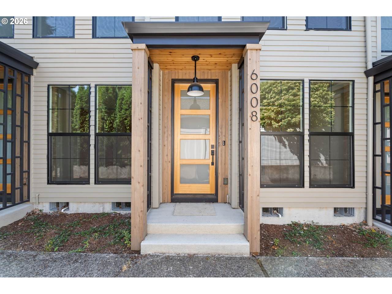 https://bt-photos.global.ssl.fastly.net/portland/1280_boomver_1_234184374-2.jpg