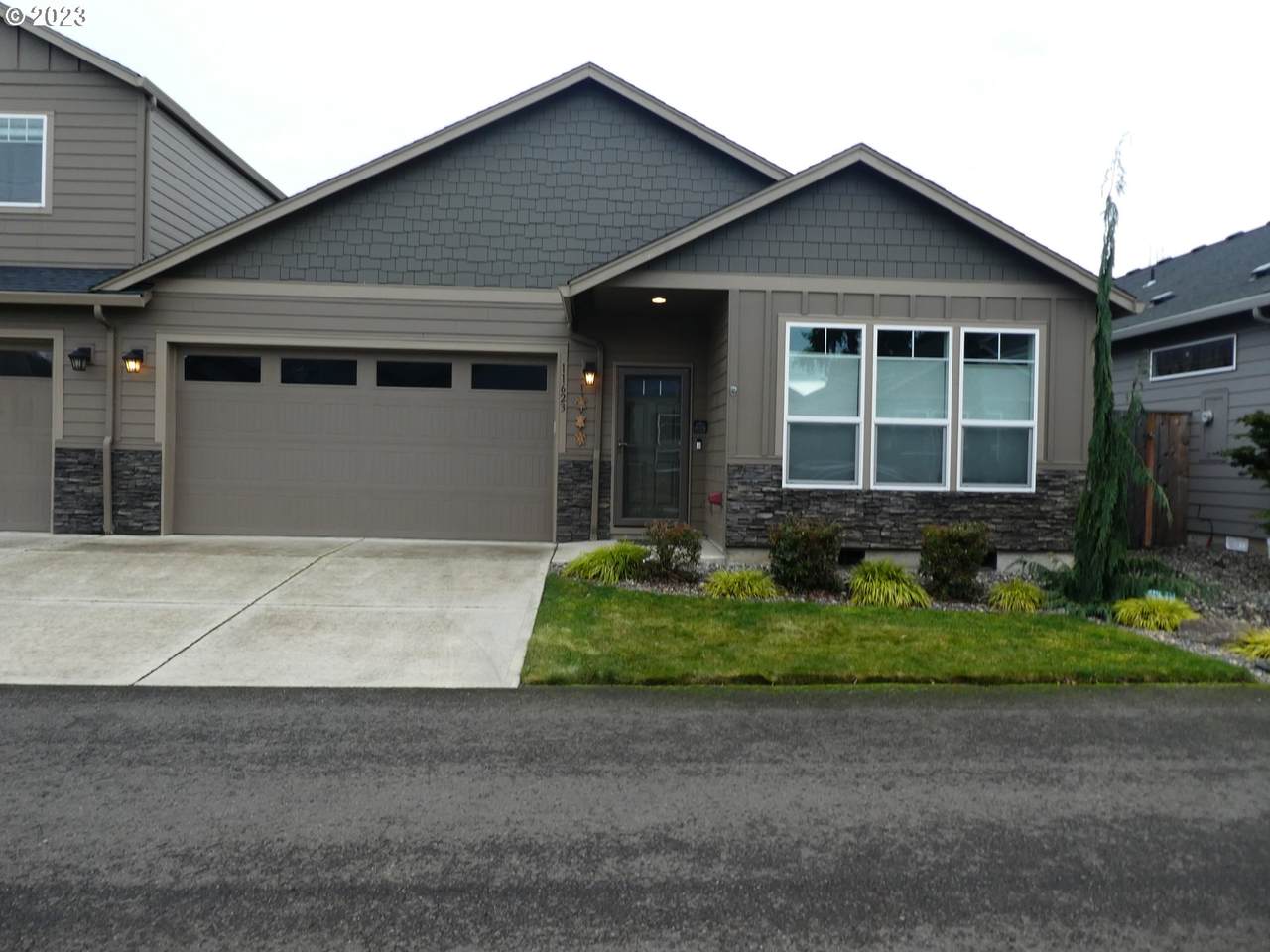 11623 30TH Ct - Photo 1