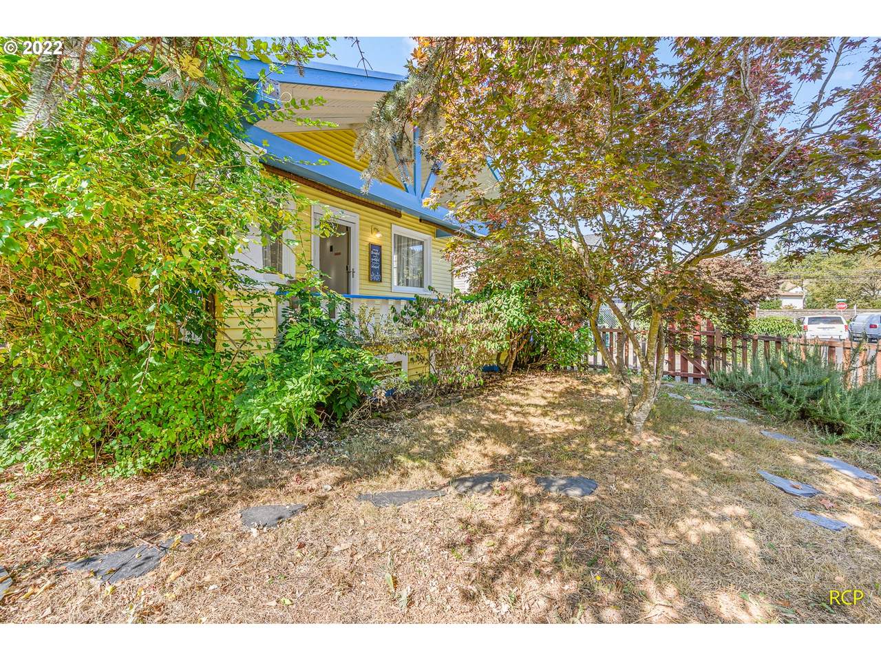 2425 62ND Ave - Photo 1