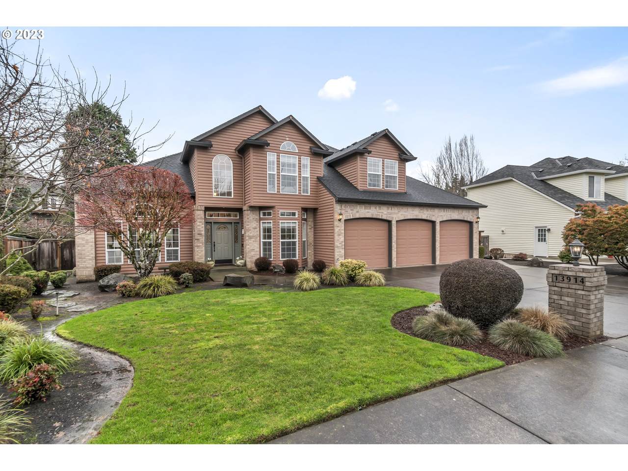 13914 51ST Ct - Photo 1