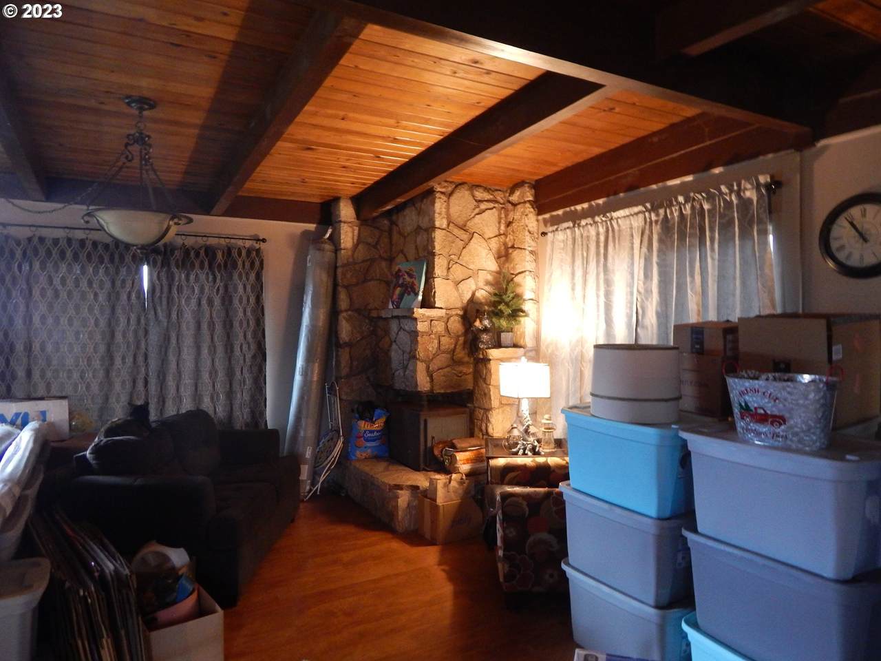 1602 Oceania Dr - Photo 1