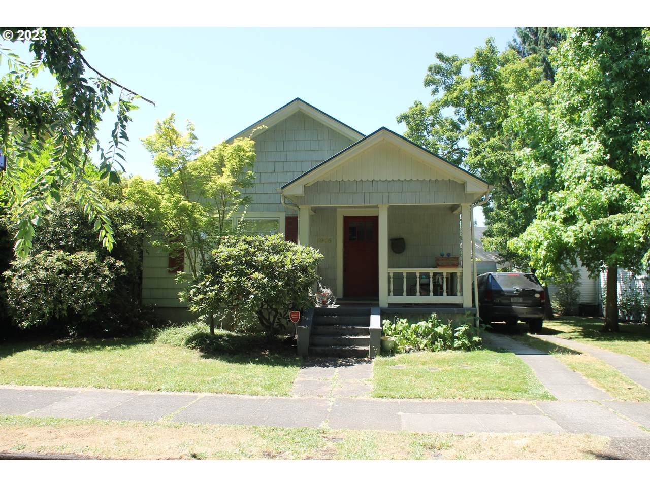5905 Omaha Ave - Photo 1