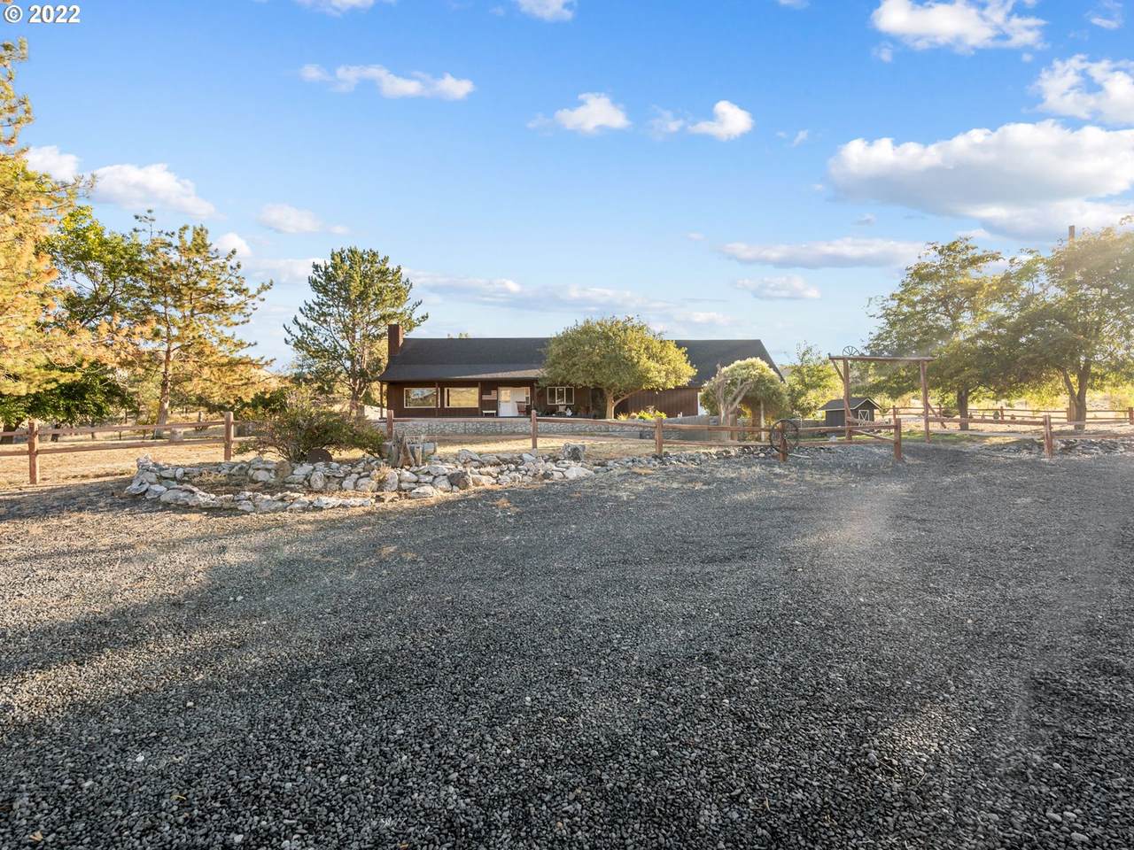 18122 Hulden Ln - Photo 1