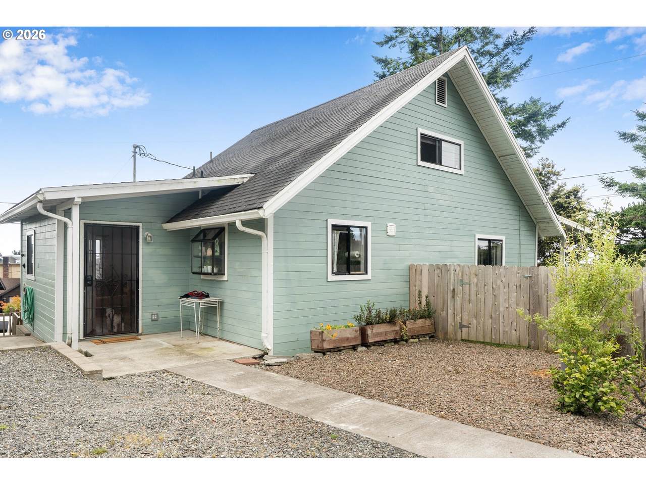 https://bt-photos.global.ssl.fastly.net/portland/1280_boomver_1_235637332-2.jpg