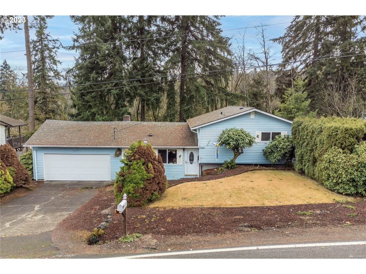 191 Inglewood Dr - Photo 1