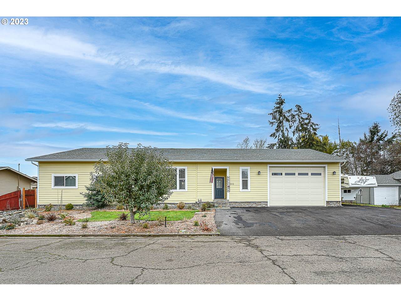 30 Hillview Ln 2 - Photo 1