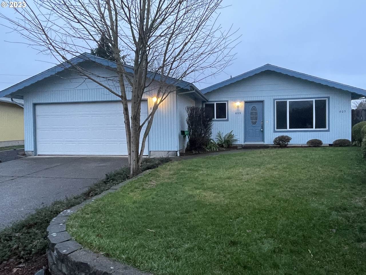 605 Northridge Ave - Photo 1
