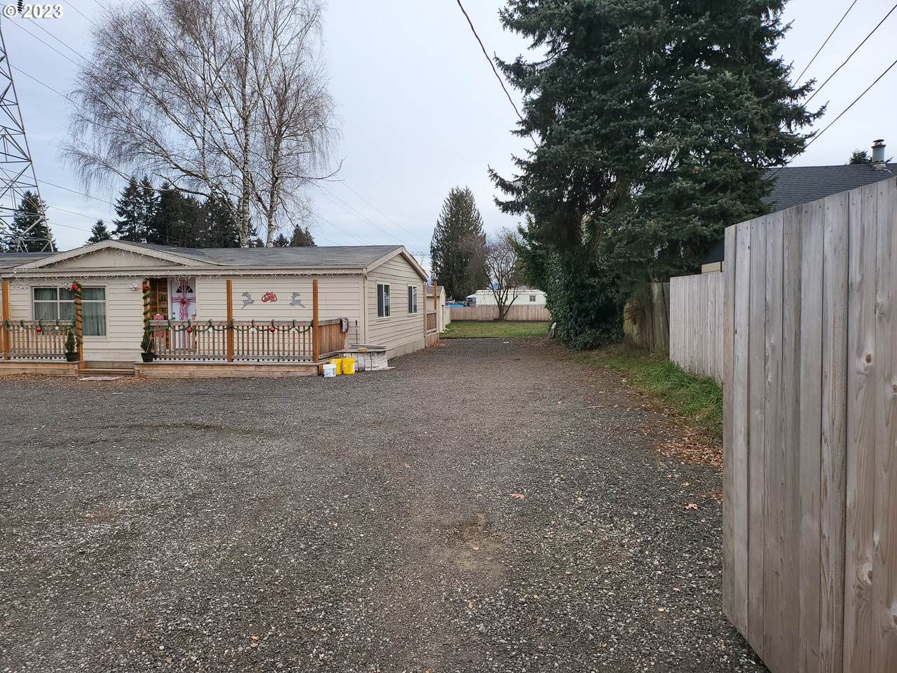 6601 94TH Ave - Photo 1