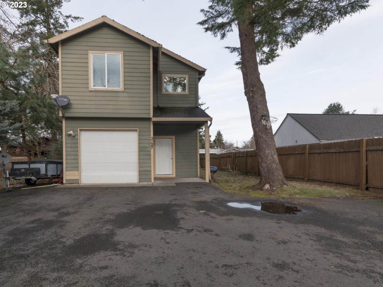3127 140TH Ave - Photo 1