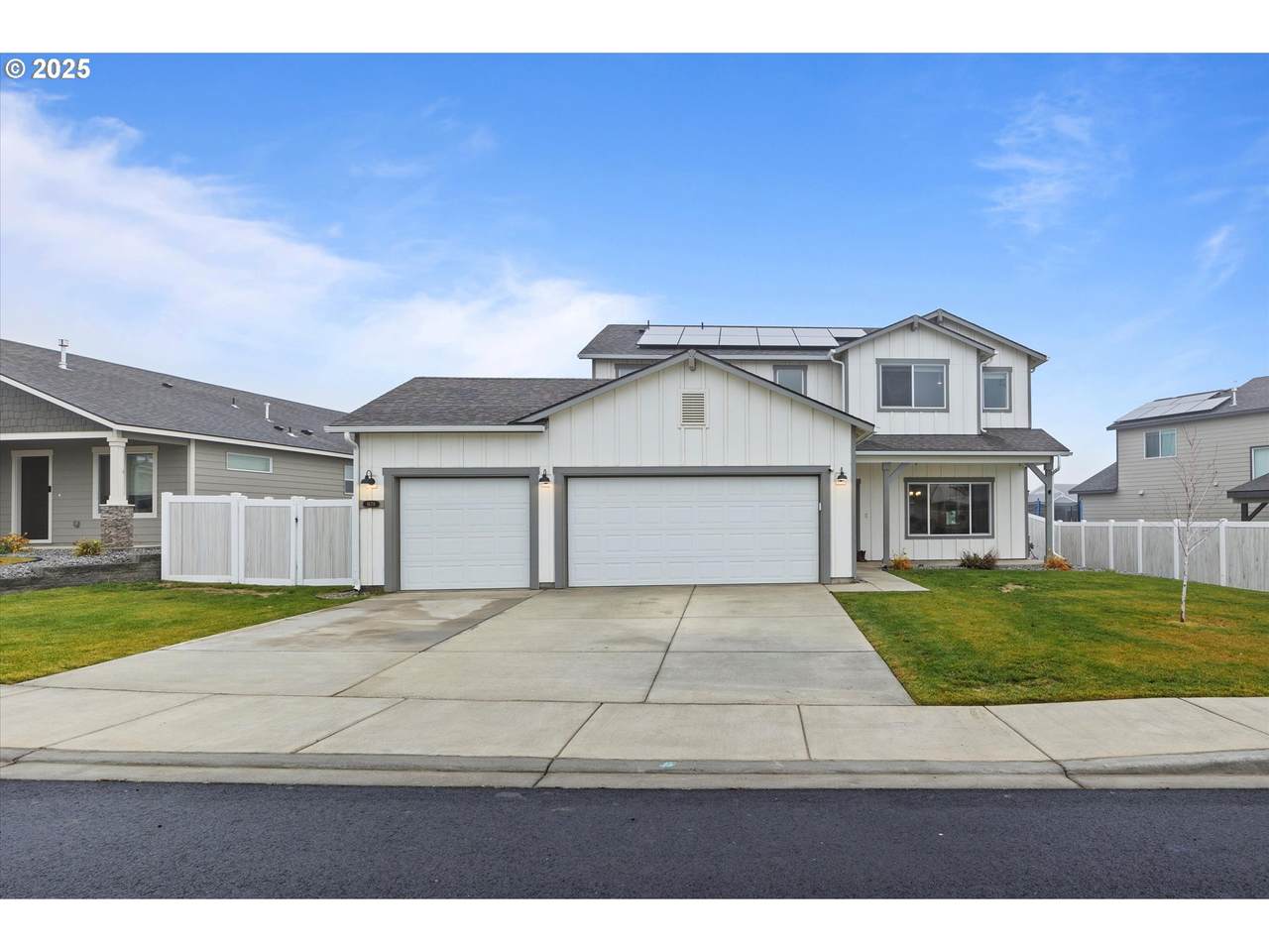 1678 Wilson St - Photo 1