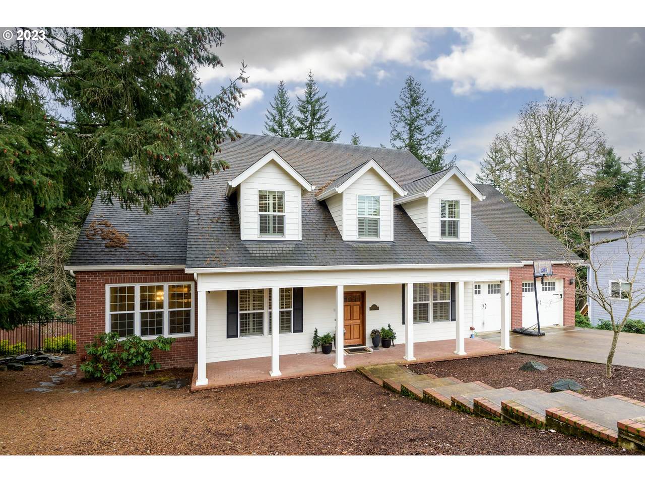 2518 Blacktail Dr - Photo 1