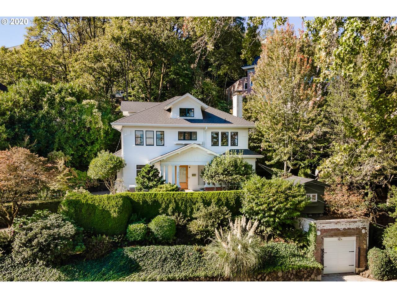 2646 Cornell Rd - Photo 1