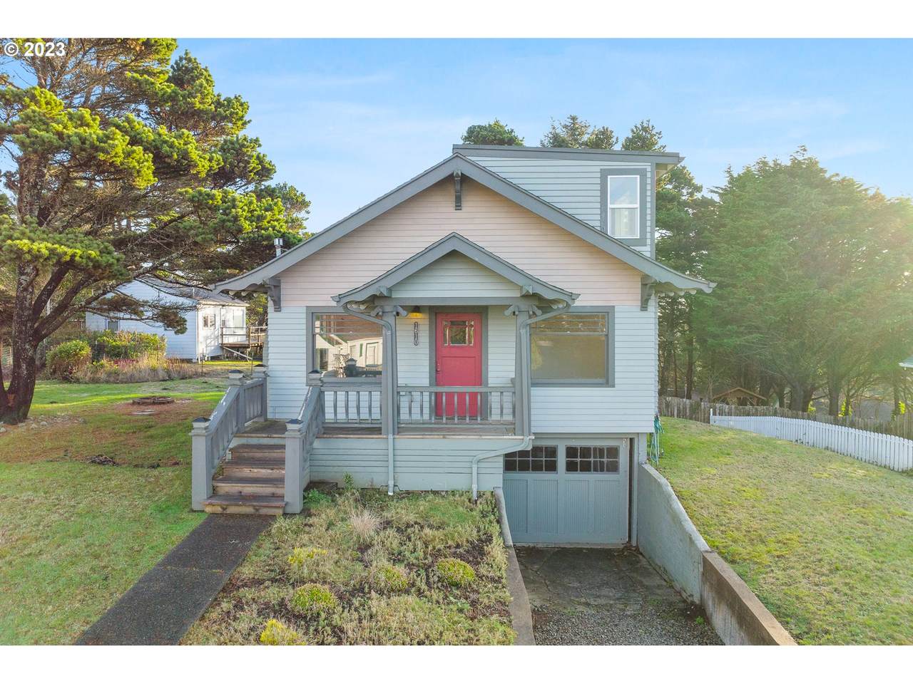 1610 13TH St - Photo 1