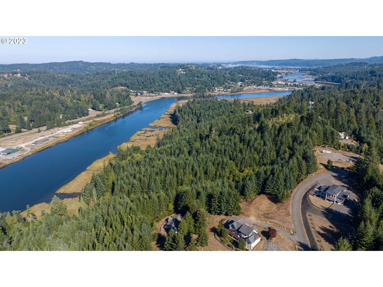 https://bt-photos.global.ssl.fastly.net/portland/1280_boomver_1_23666049-2.jpg
