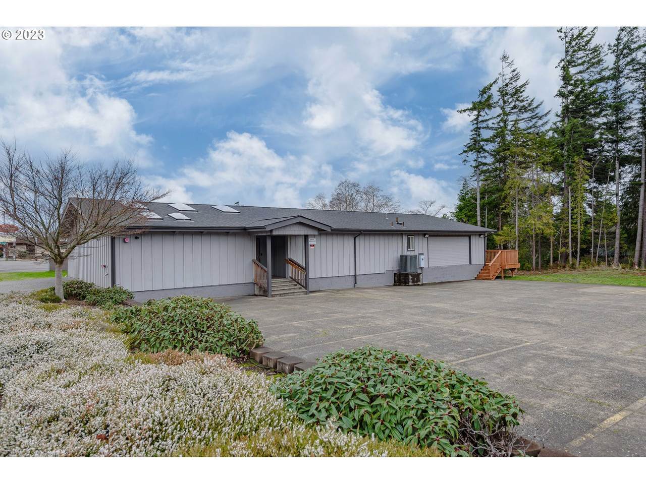 2695 Broadway - Photo 1