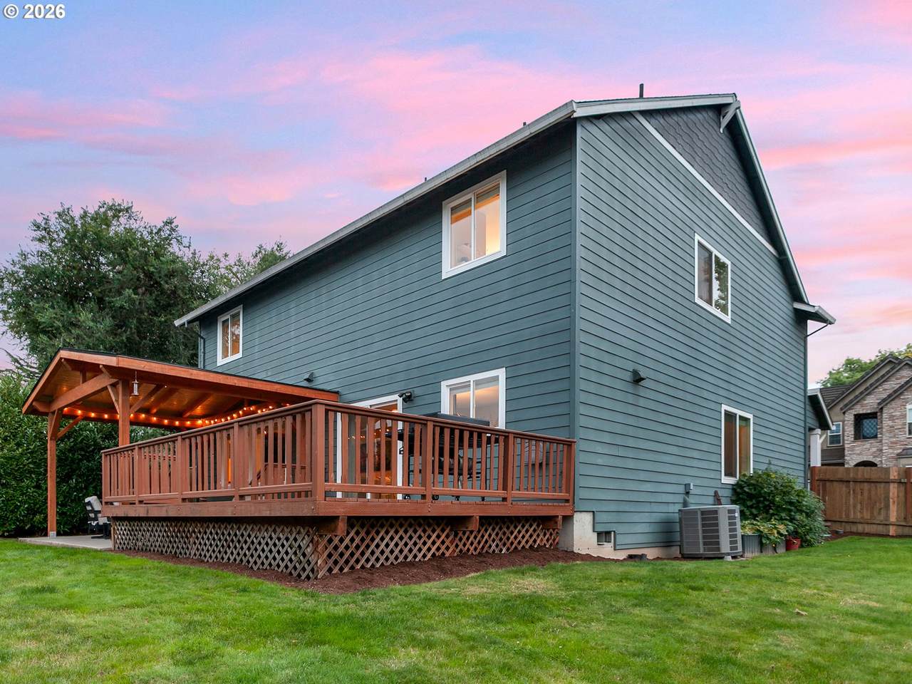 https://bt-photos.global.ssl.fastly.net/portland/1280_boomver_1_237159199-2.jpg