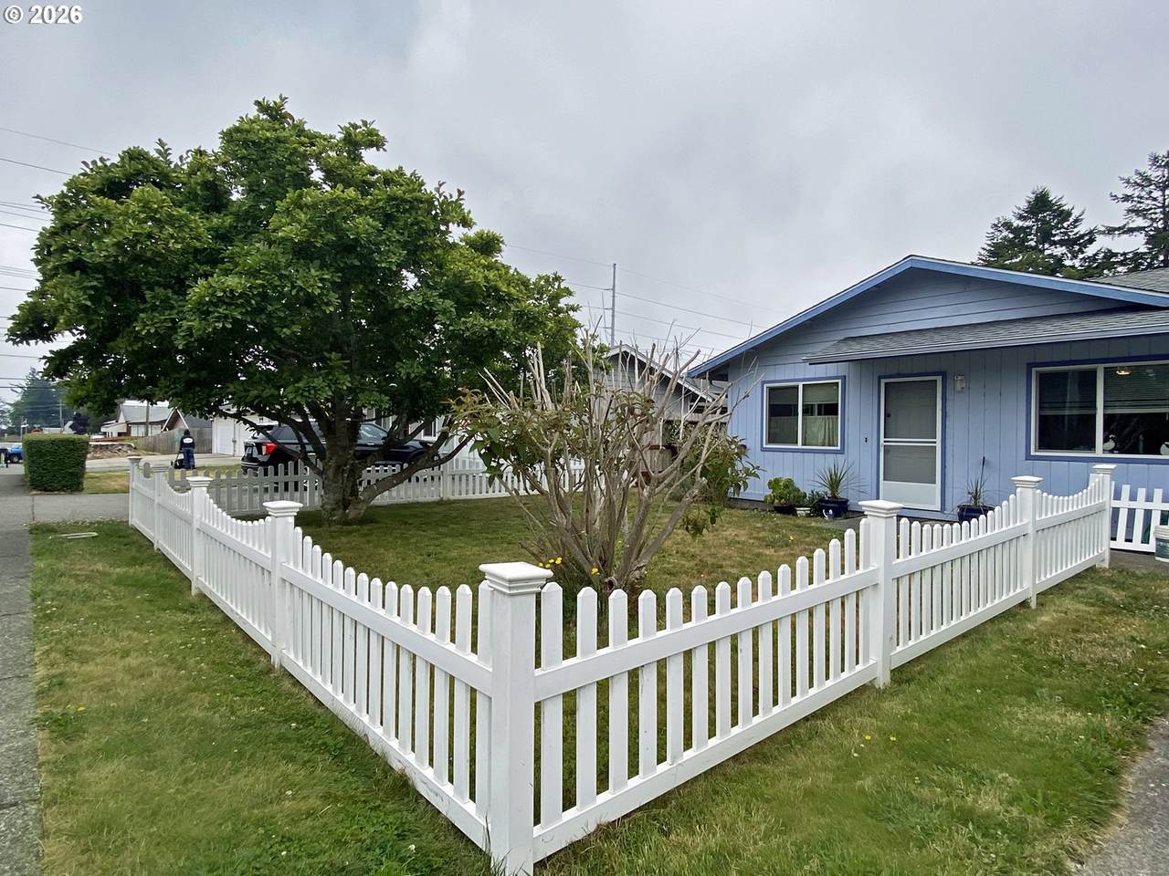 713 Pioneer Rd - Photo 1