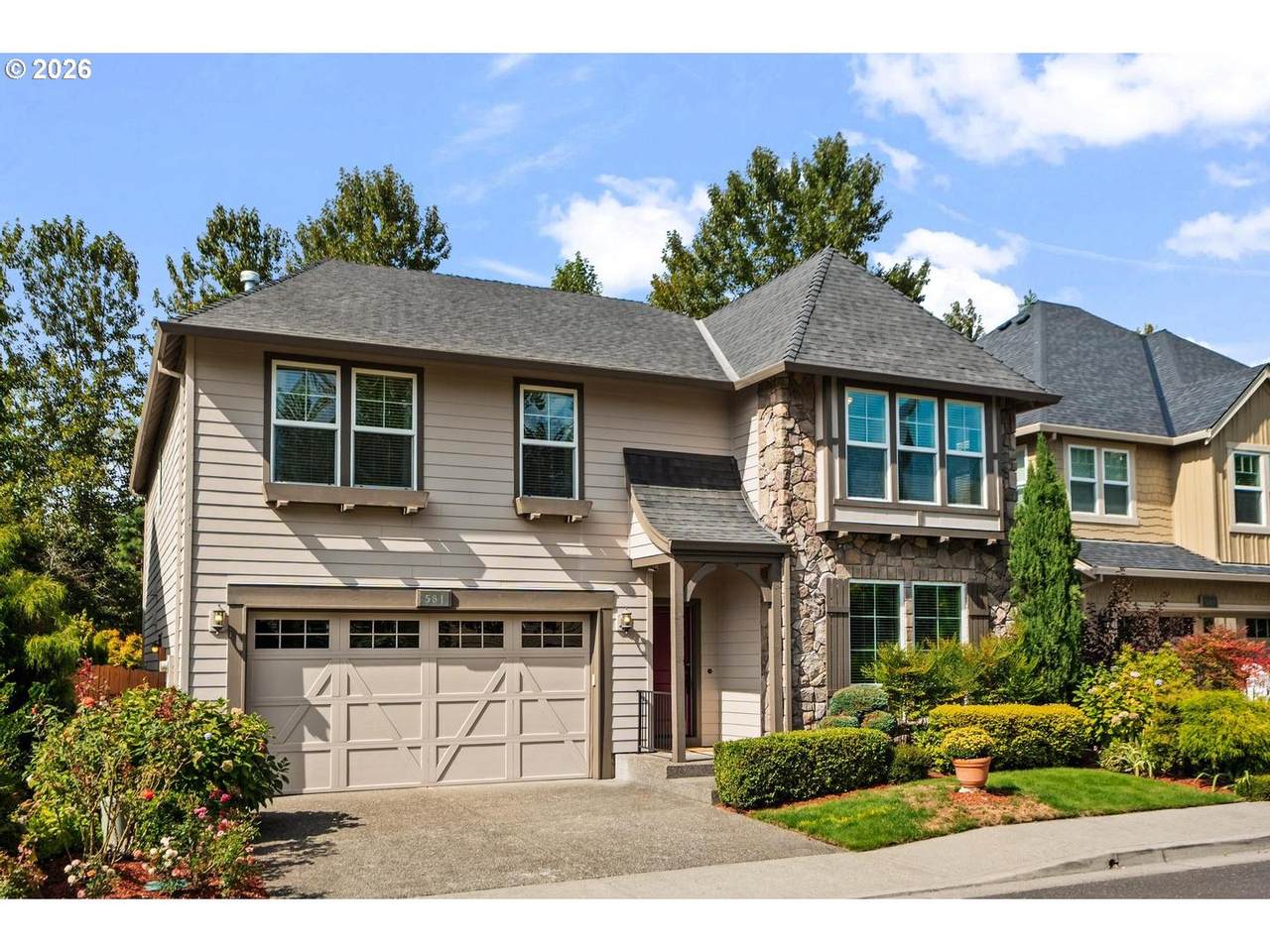 https://bt-photos.global.ssl.fastly.net/portland/1280_boomver_1_238874375-2.jpg