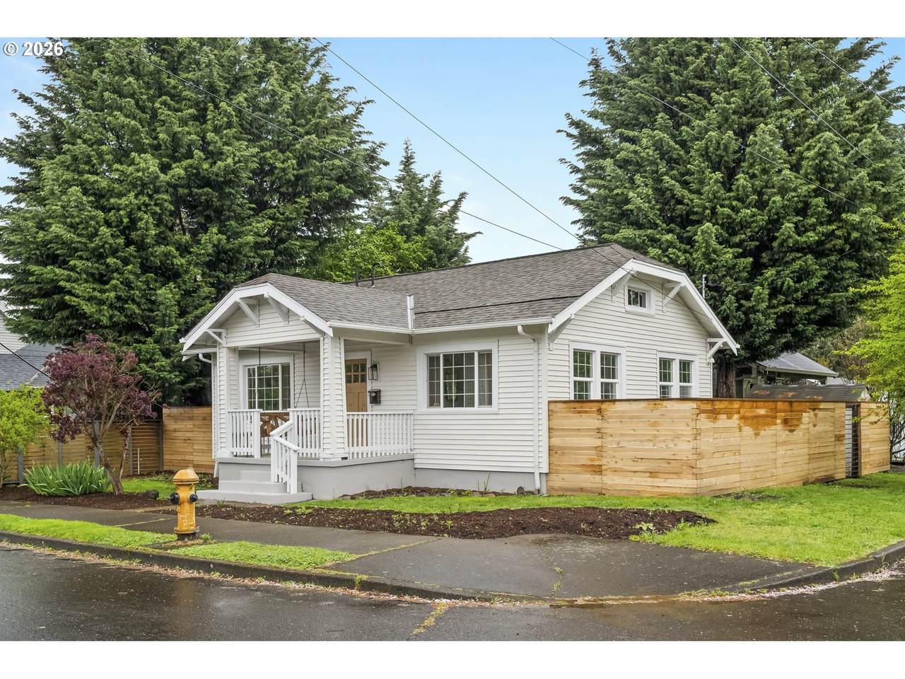 https://bt-photos.global.ssl.fastly.net/portland/1280_boomver_1_239122659-2.jpg