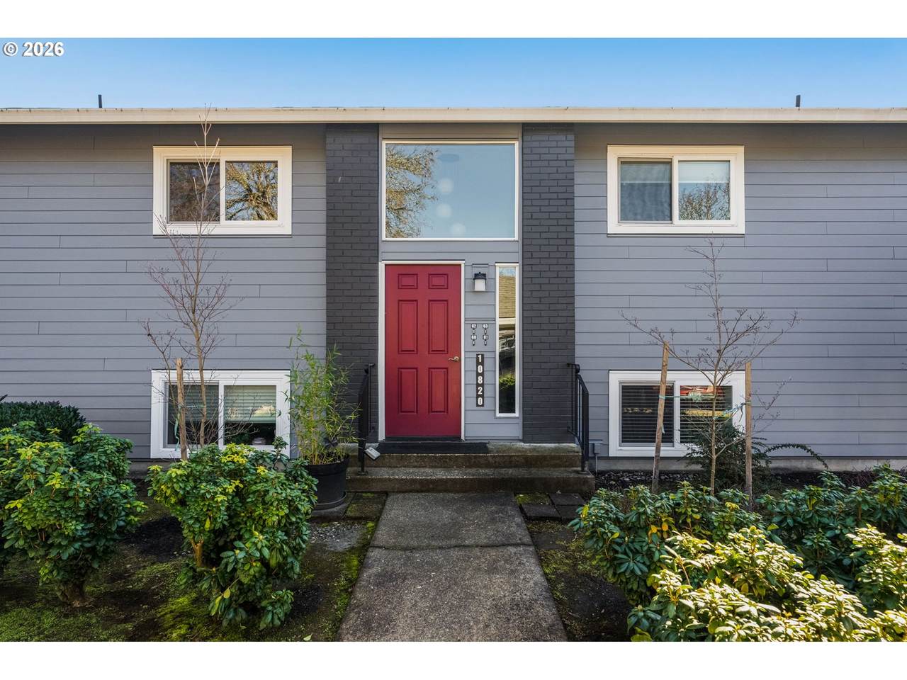 10820 Meadowbrook Dr - Photo 1