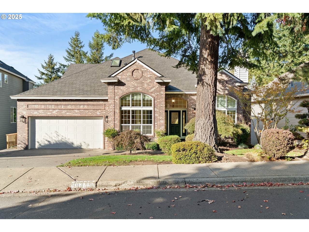 19449 Winslow Dr - Photo 1