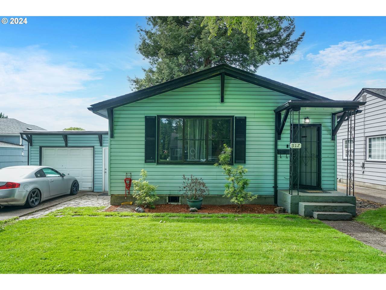517 26TH Ave - Photo 1